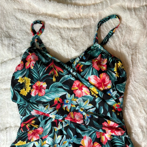 Old Navy Tropical One Piece Swimsuit Swim dress Size 2X Women’s - Picture 2 of 8